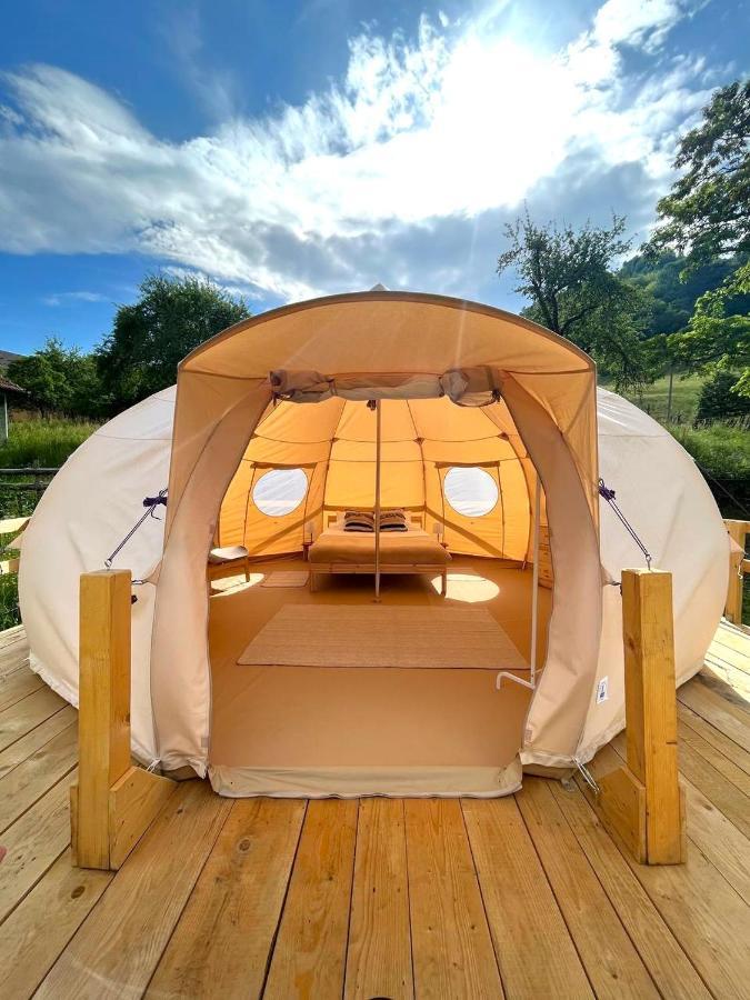 Flore'S Garden Glamping 브란 외부 사진
