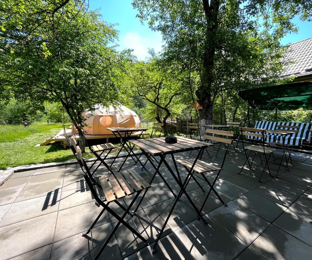 Flore'S Garden Glamping 브란 외부 사진