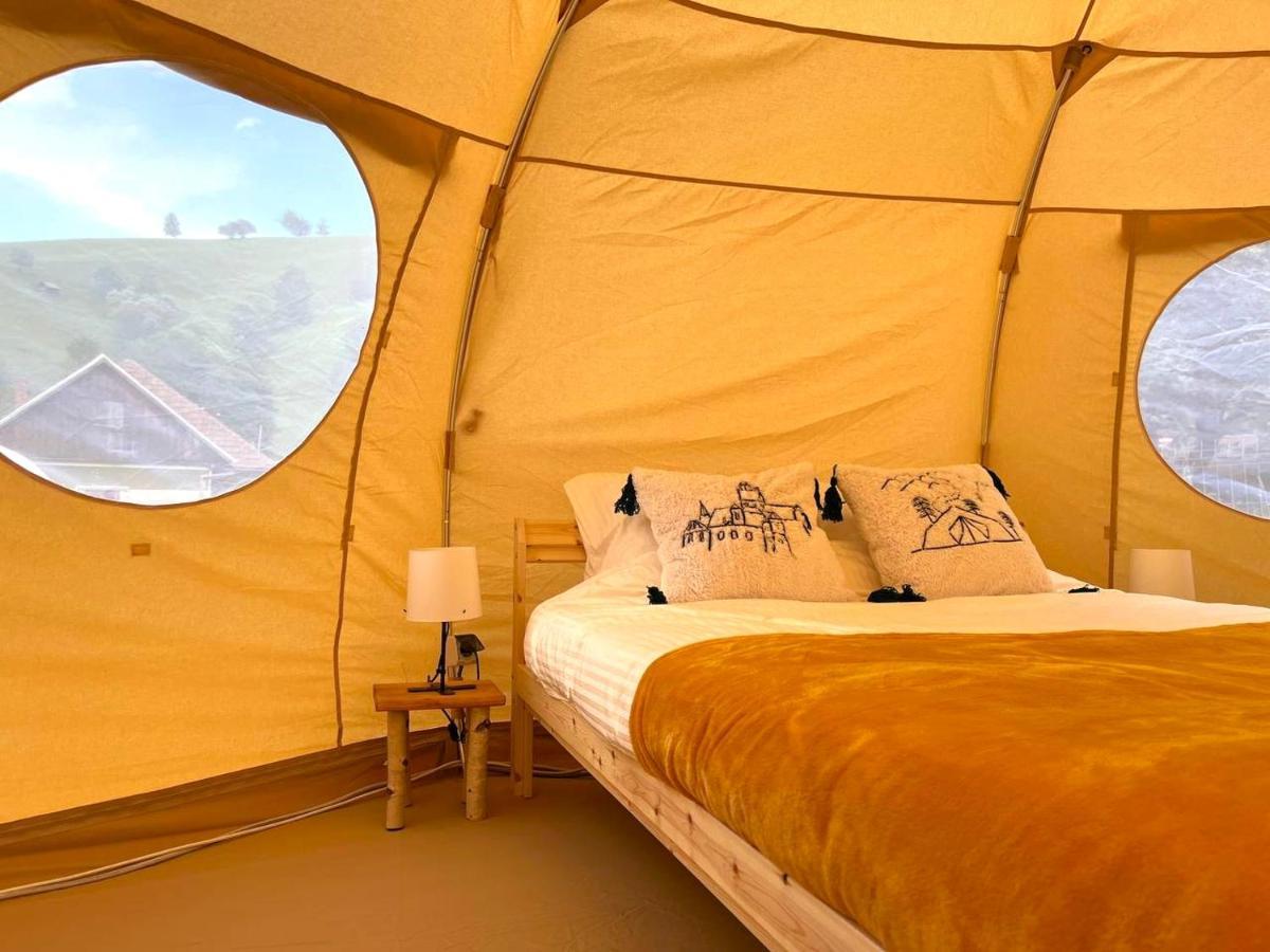 Flore'S Garden Glamping 브란 외부 사진