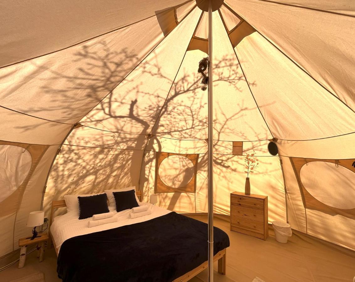 Flore'S Garden Glamping 브란 외부 사진